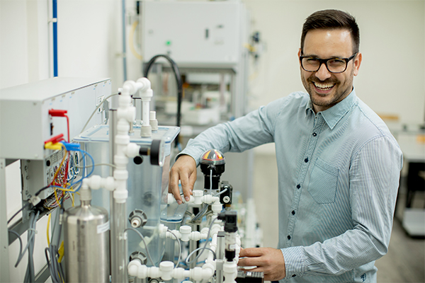 Technicien composants électroniques